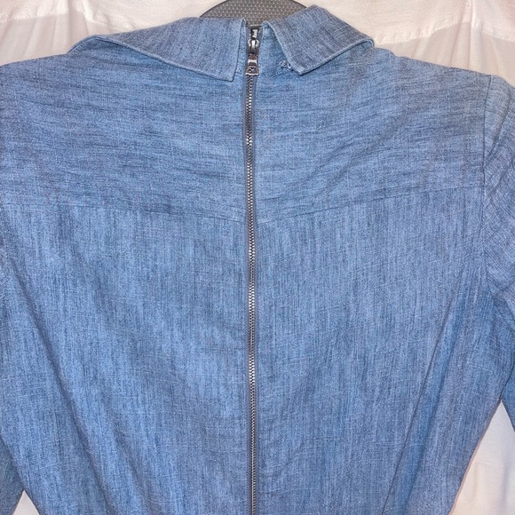 alice + olivia jumpsuit SZ 2 Wide leg, light denim, long sleeve, removable belt - Picture 10 of 14